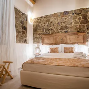 Moon's Tower Suite&rooms Gasthuis Portoscuso