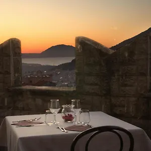 *** Hotel Castello Di Giuliano Italien