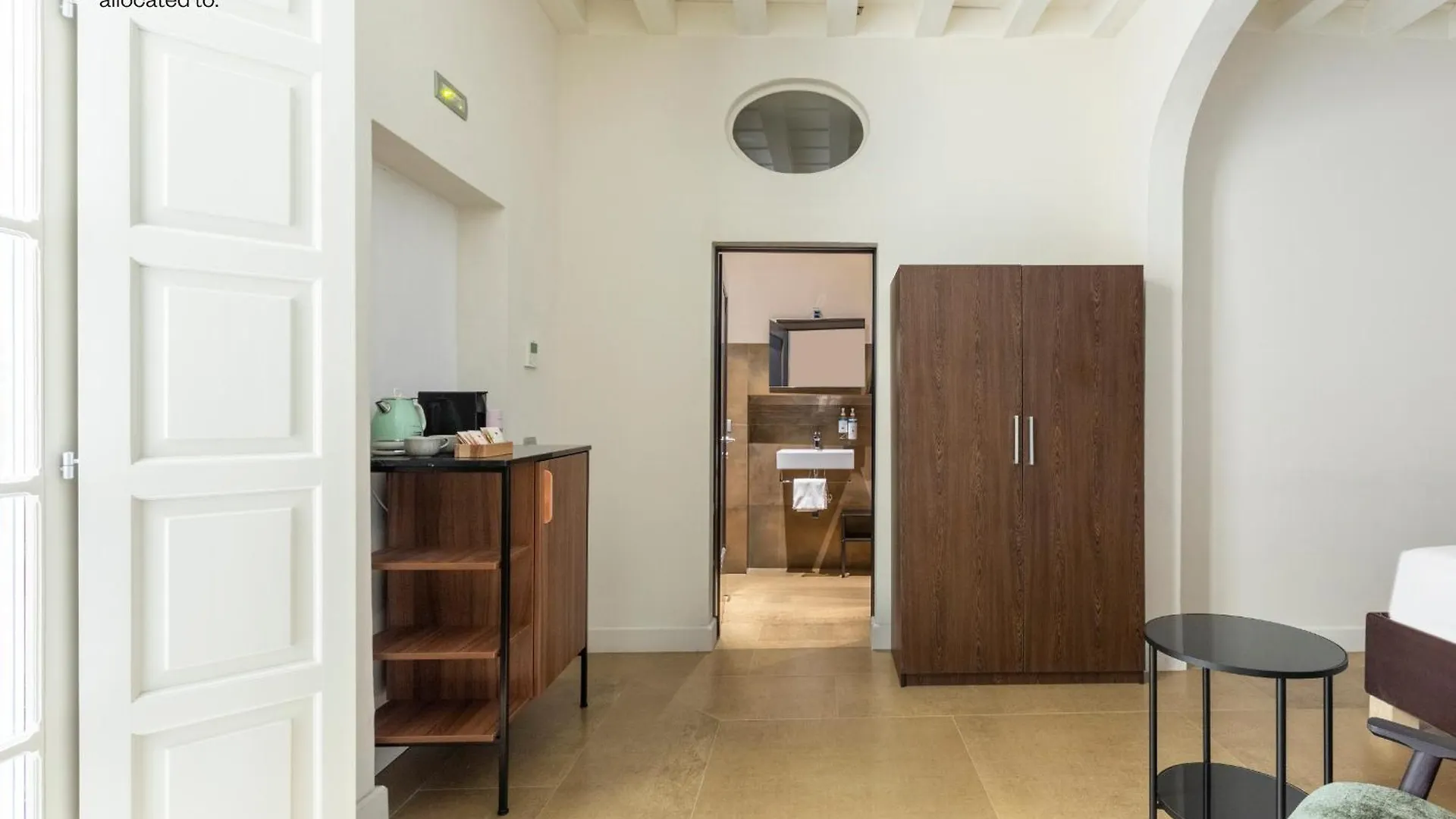 Numa Florence Felice 0*,  Italy